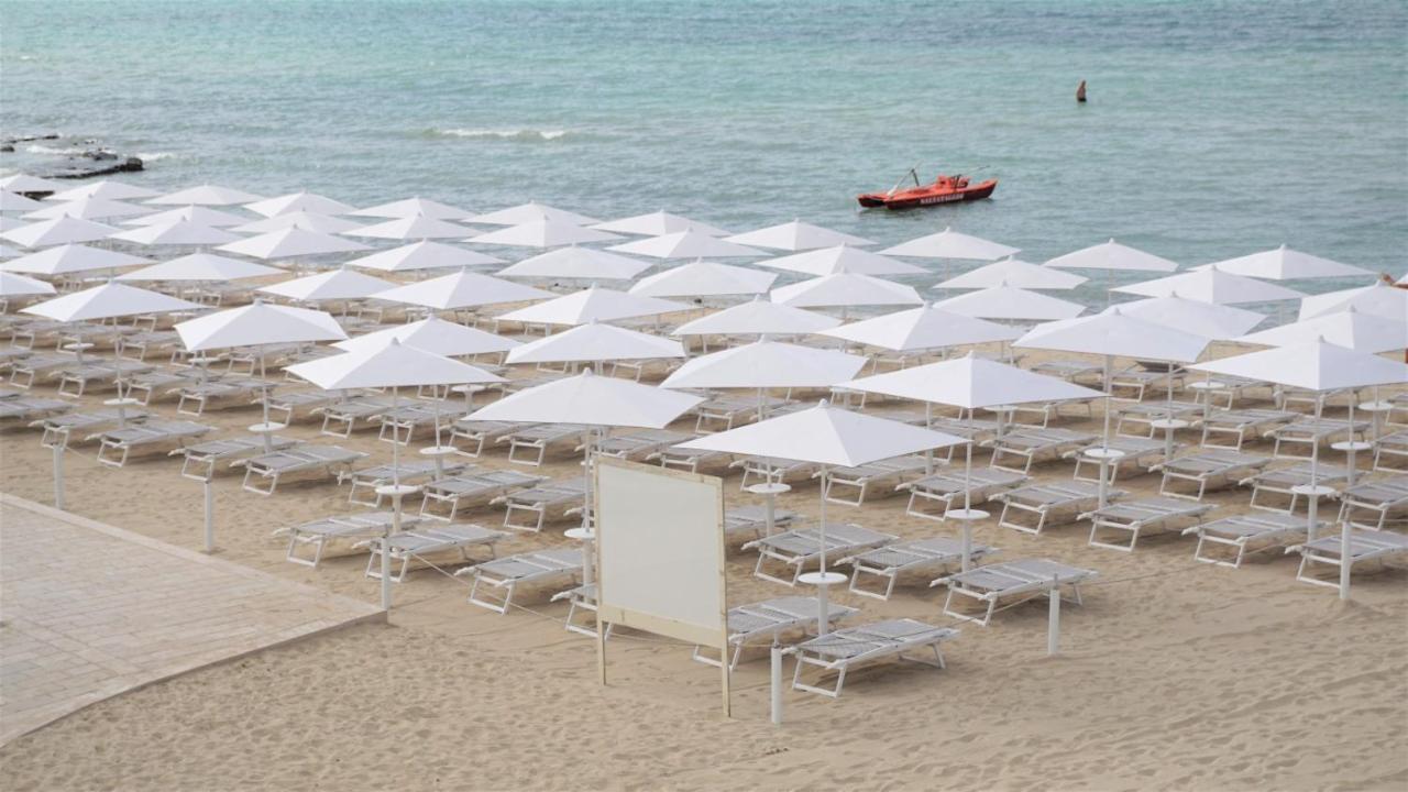 Hotel Riva Del Sole Porto Cesareo Buitenkant foto