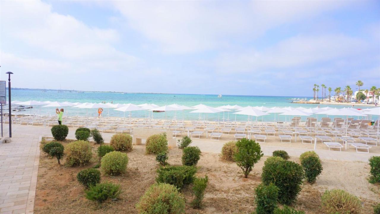 Hotel Riva Del Sole Porto Cesareo Buitenkant foto